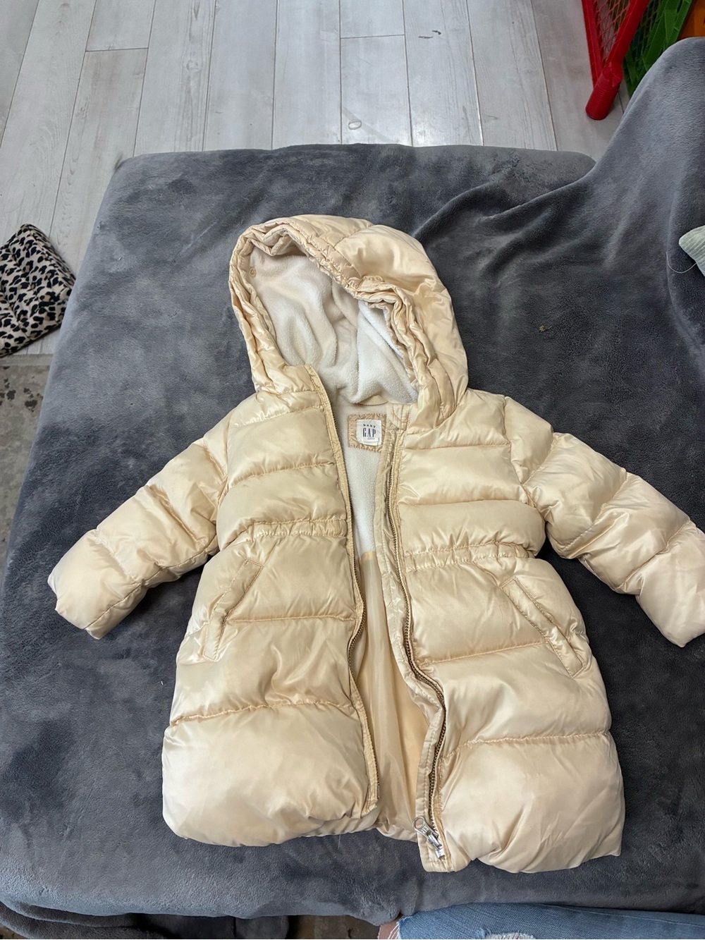GAP Cream Puffer Hooded Kids Jacket